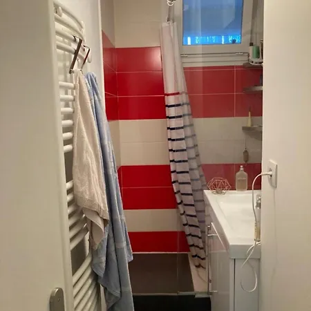 Magnificent Furnished T2 Of 55 M In Nantes